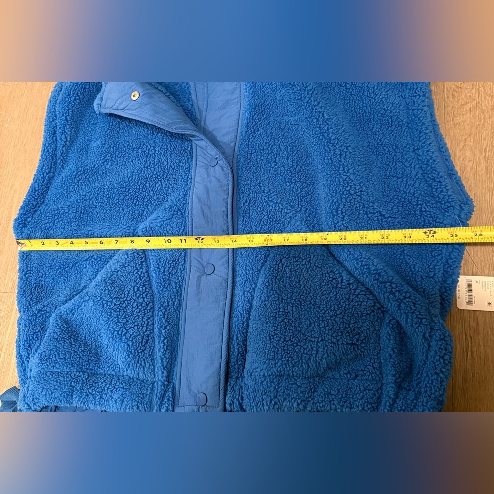 NWT Free People FP Movement Scout it Out Fleece Vest Light Cobalt Sporty Medium - Picture 9 of 10